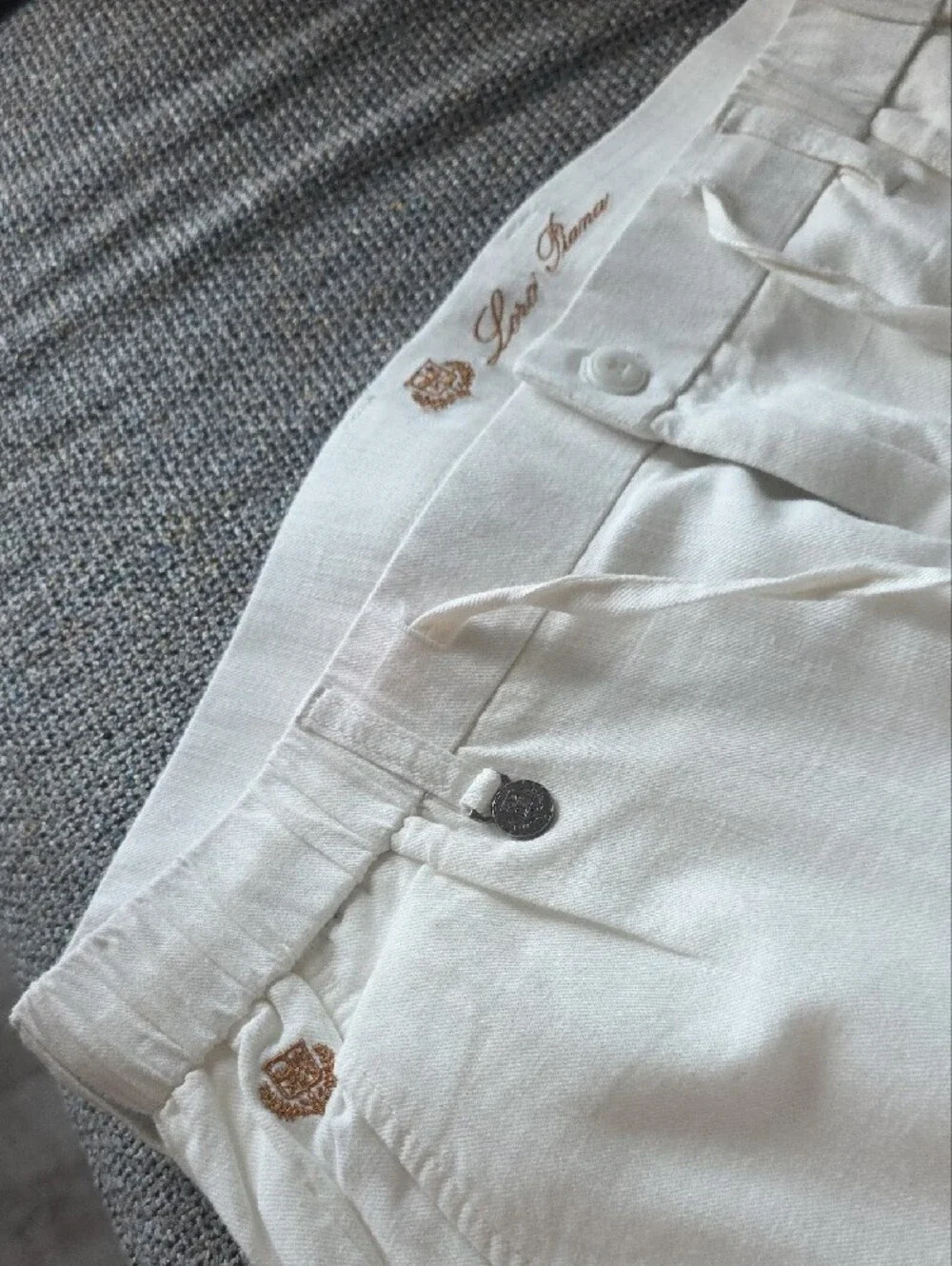 Loro Piana Cream Linen-Blend Chinos with Embroidered Crest